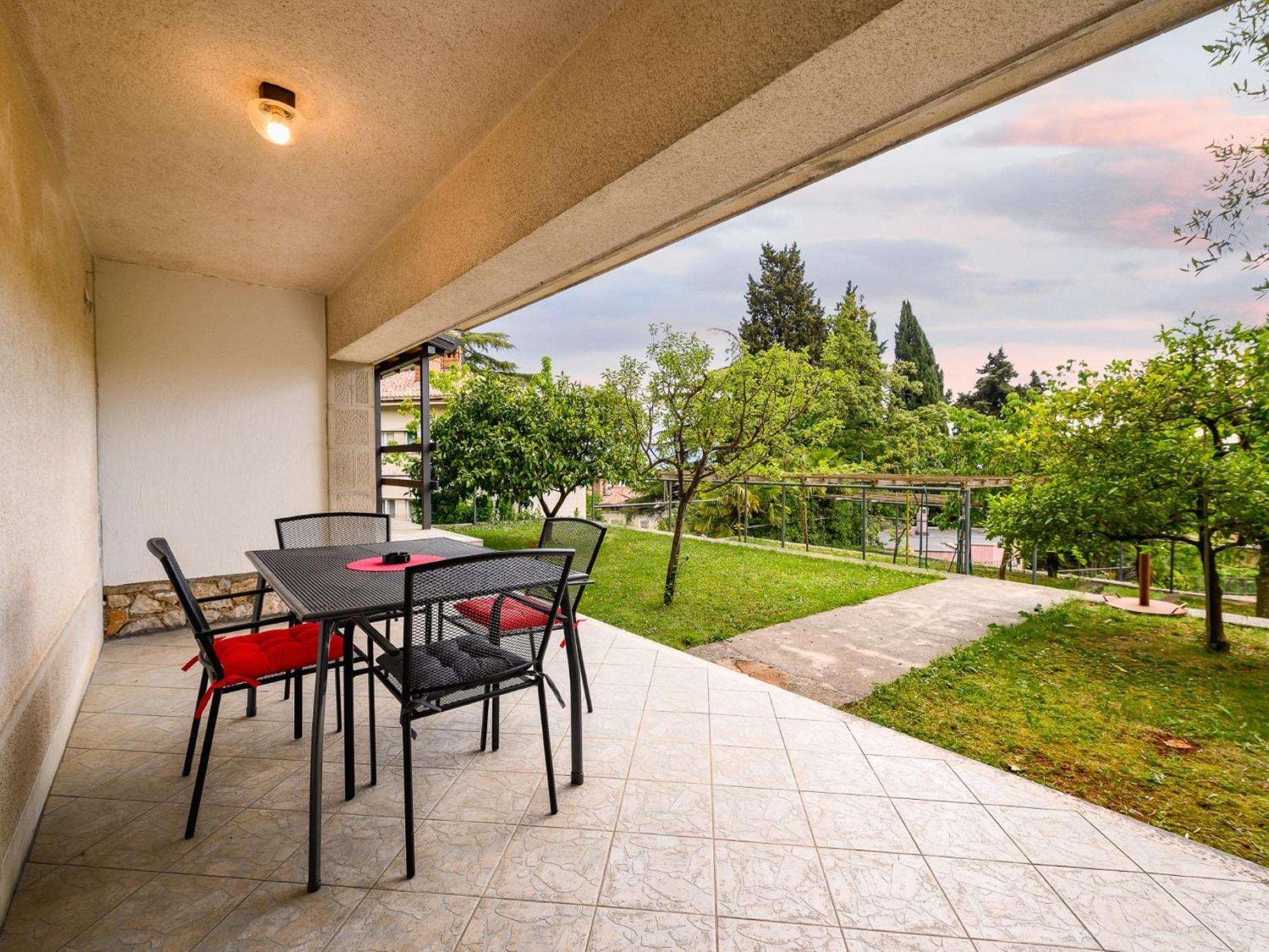 Apartments Vilma Lovran Cameră foto